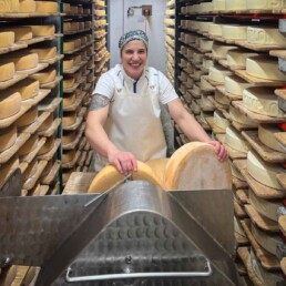 SENNEREI SIMPLON &ndash; K&Auml;SE AUS HERZ, HAND UND HEIMAT